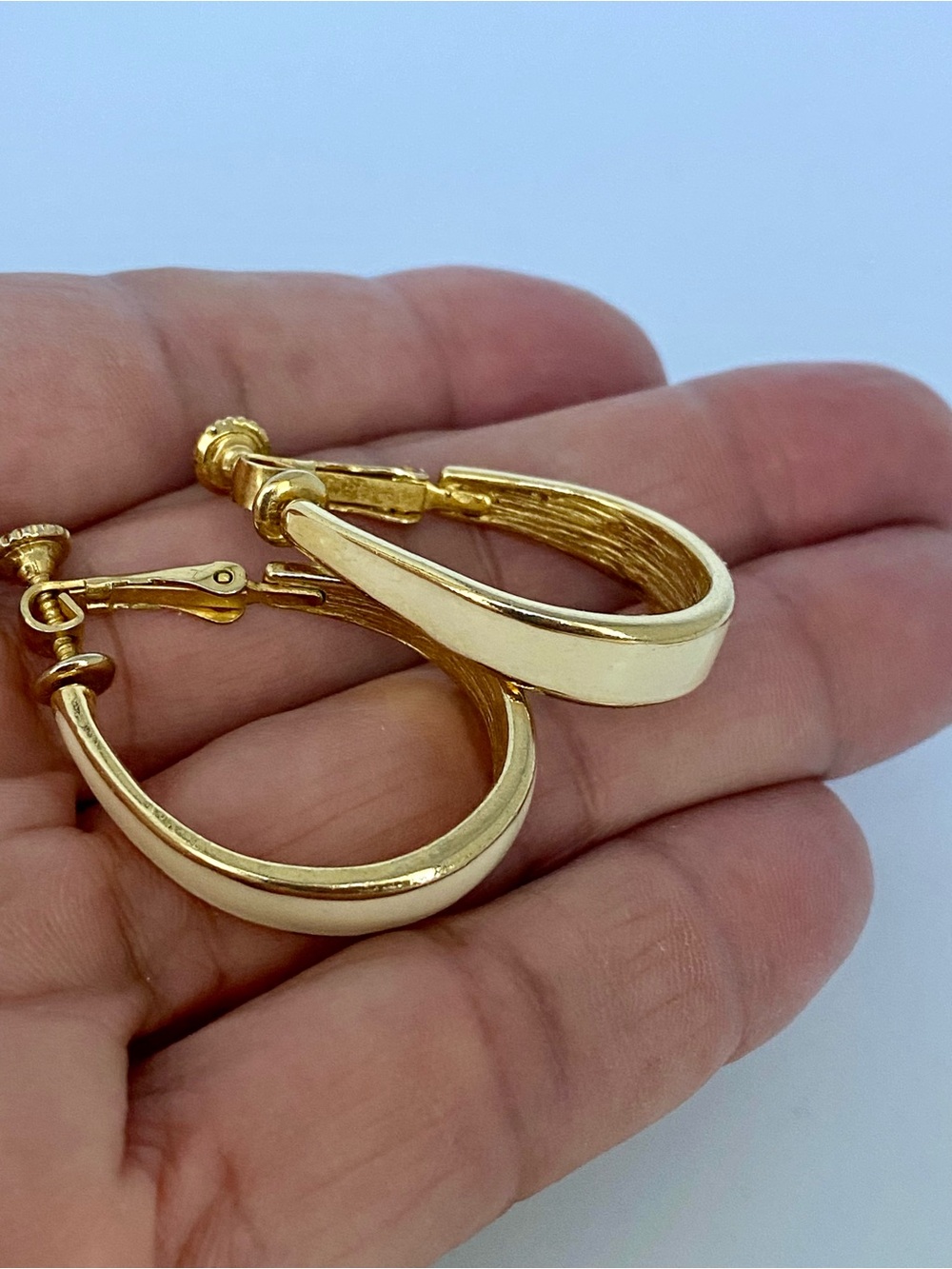 VTG Goldette Signed Clip On Hoops